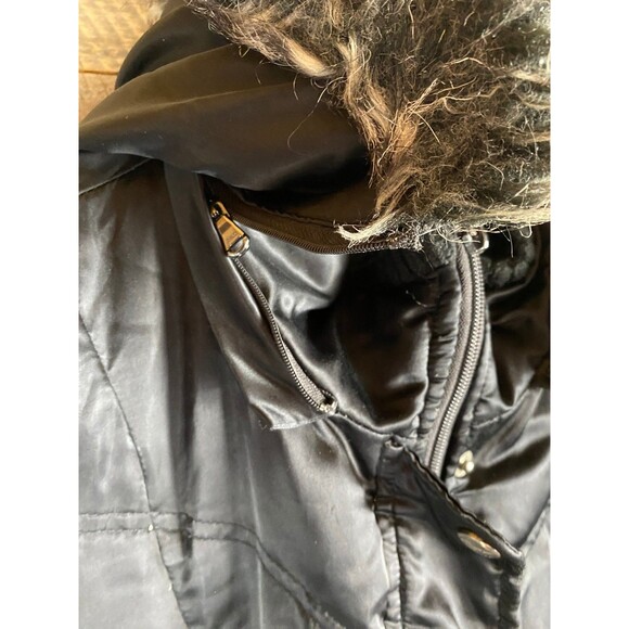 Guess Women's Sz L Black Puffer Jacket Faux Fur Hood Lined Coat - Picture 8 of 13
